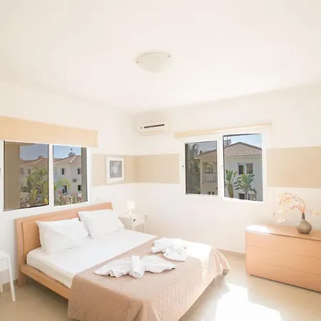 Villa Hara Nissi Villas *