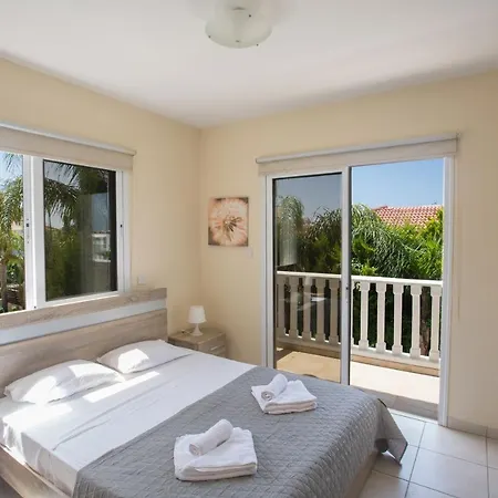 Villa Hara Nissi Villas *